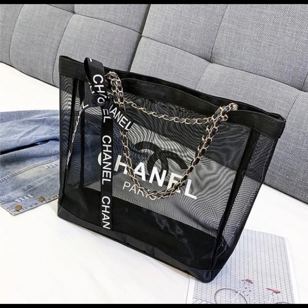 Mesh tote